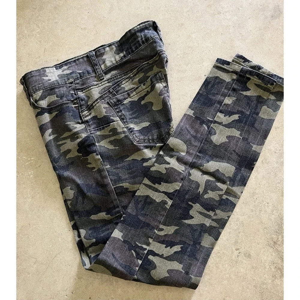 Elite Brazilian Collection Denim Jeans Stretch Juniors Size 5 Camo Pants
